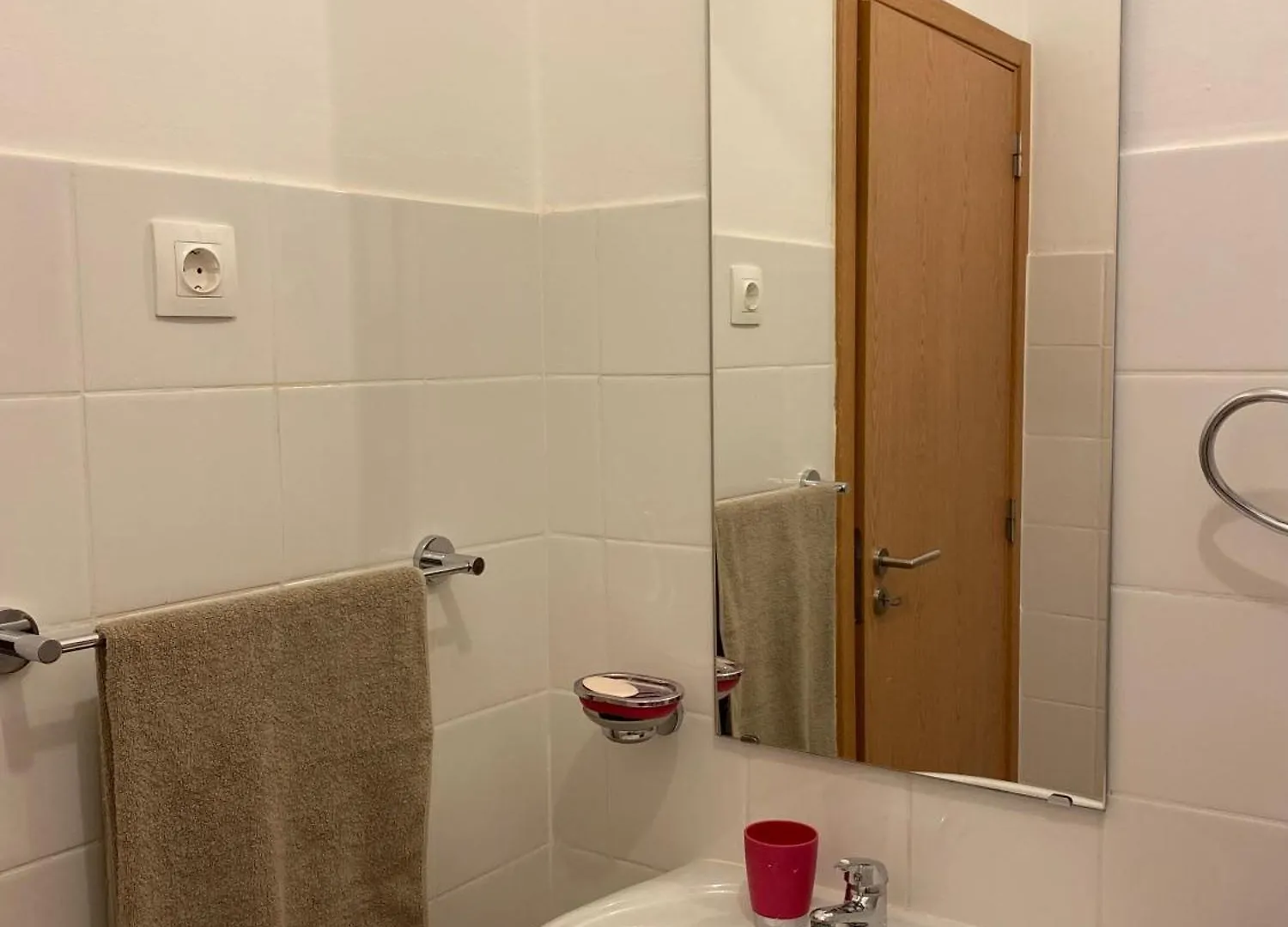 Apartamento T2 Equipado E Aconchegante. Praia 0*,