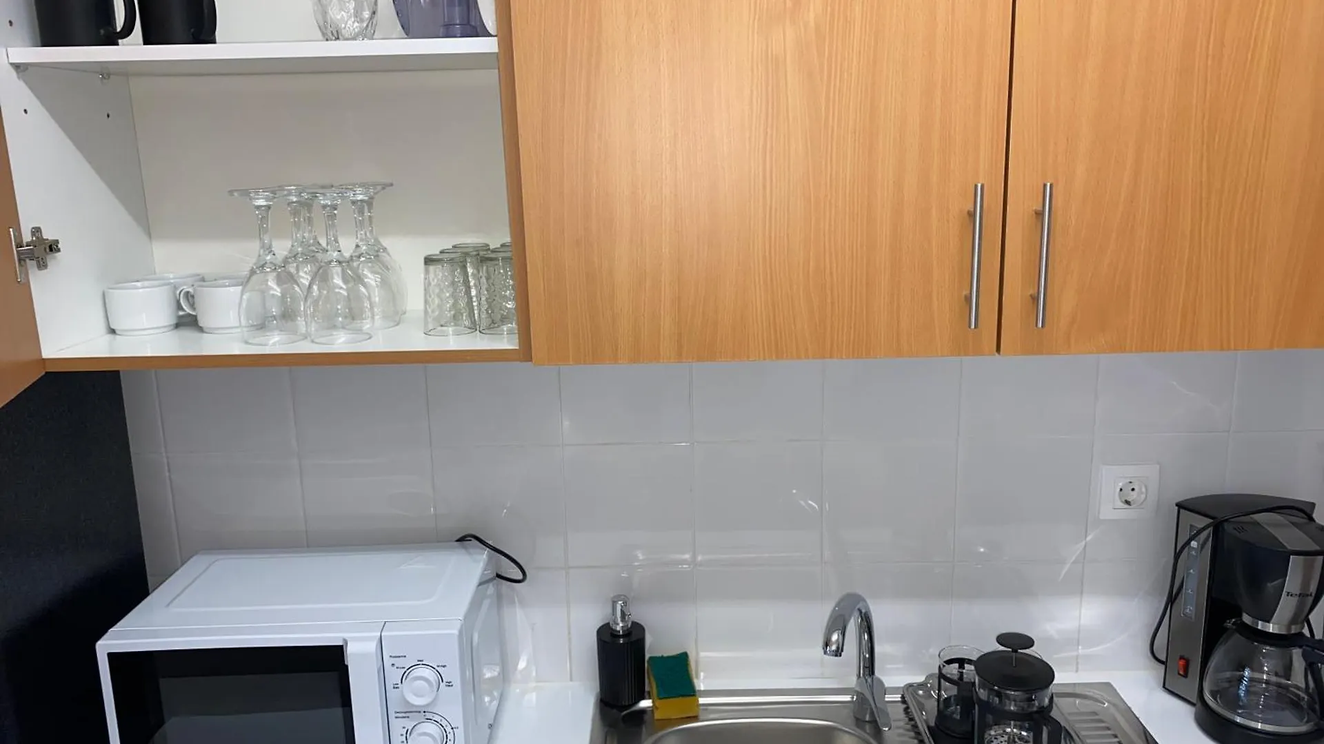 Apartamento T2 Equipado E Aconchegante. Praia